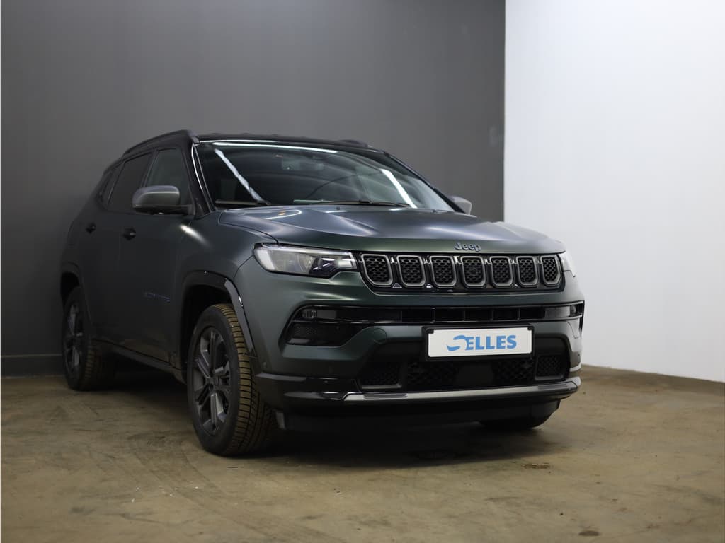 Jeep Compass 4xe 190 Plug-in Hybrid Electric Limited 80th Anniversary thumbnail 27