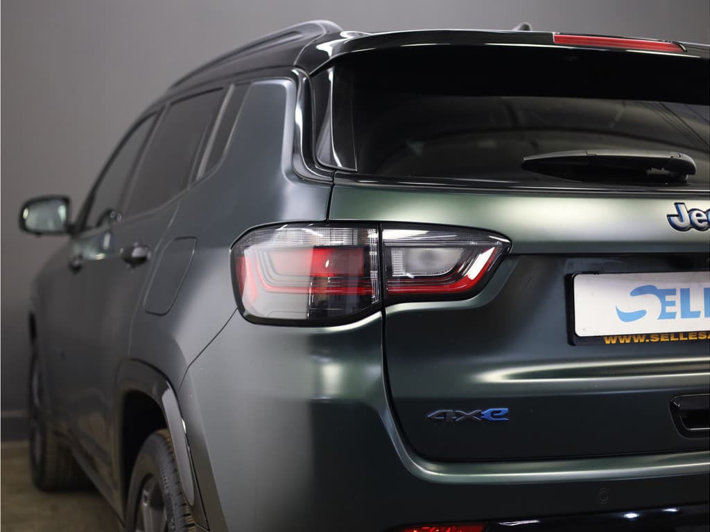 Jeep Compass 4xe 190 Plug-in Hybrid Electric Limited 80th Anniversary thumbnail 34