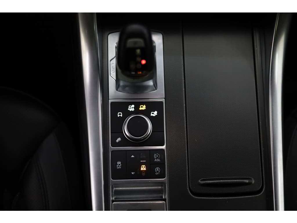 Land Rover Range Rover Sport 3.0 SDV6 HSE Dynamic thumbnail 16