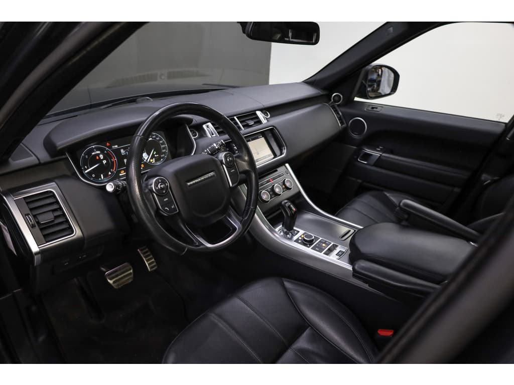 Land Rover Range Rover Sport 3.0 SDV6 HSE Dynamic thumbnail 4