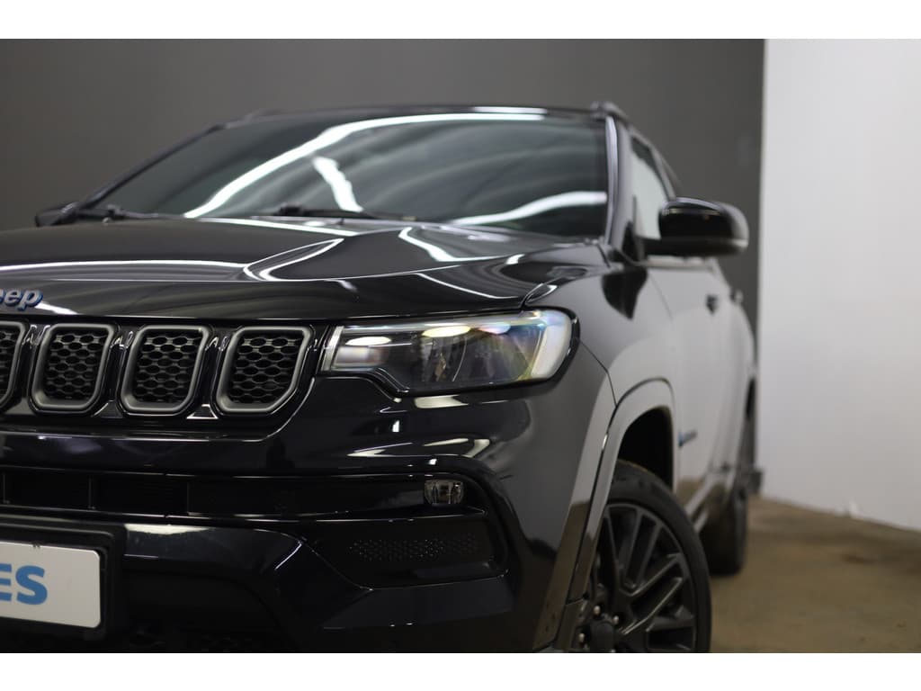 Jeep Compass 4xe 240 Plug-in Hybrid Electric S thumbnail 15