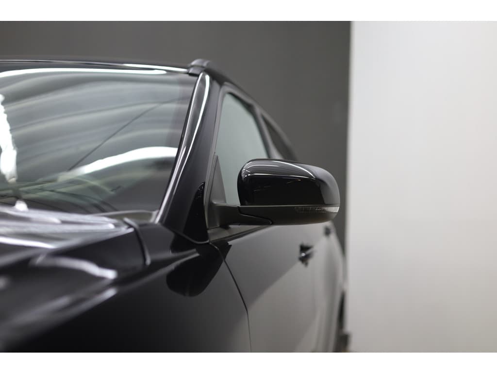 Jeep Compass 4xe 240 Plug-in Hybrid Electric S thumbnail 17