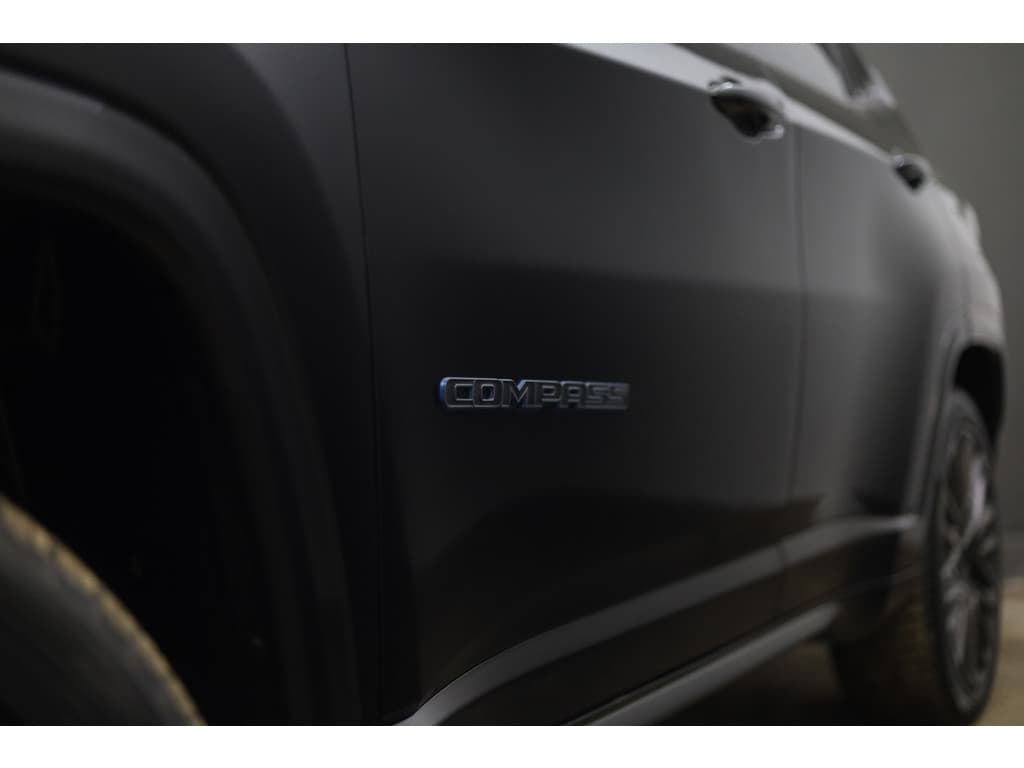 Jeep Compass 4xe 240 Plug-in Hybrid Electric S thumbnail 18