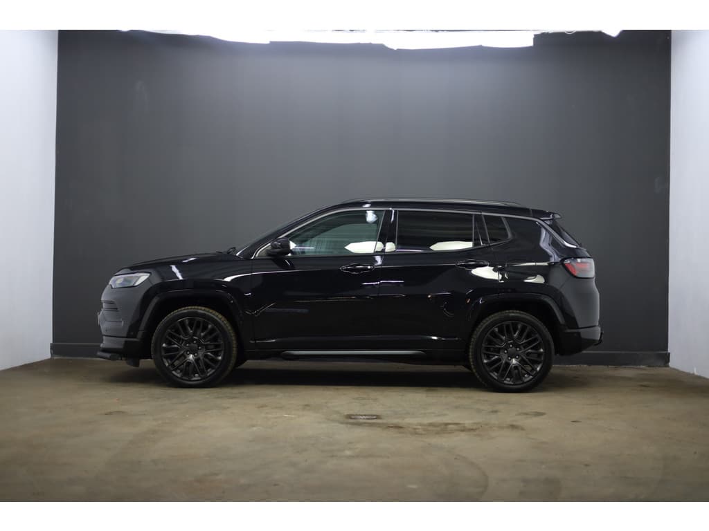 Jeep Compass 4xe 240 Plug-in Hybrid Electric S thumbnail 21