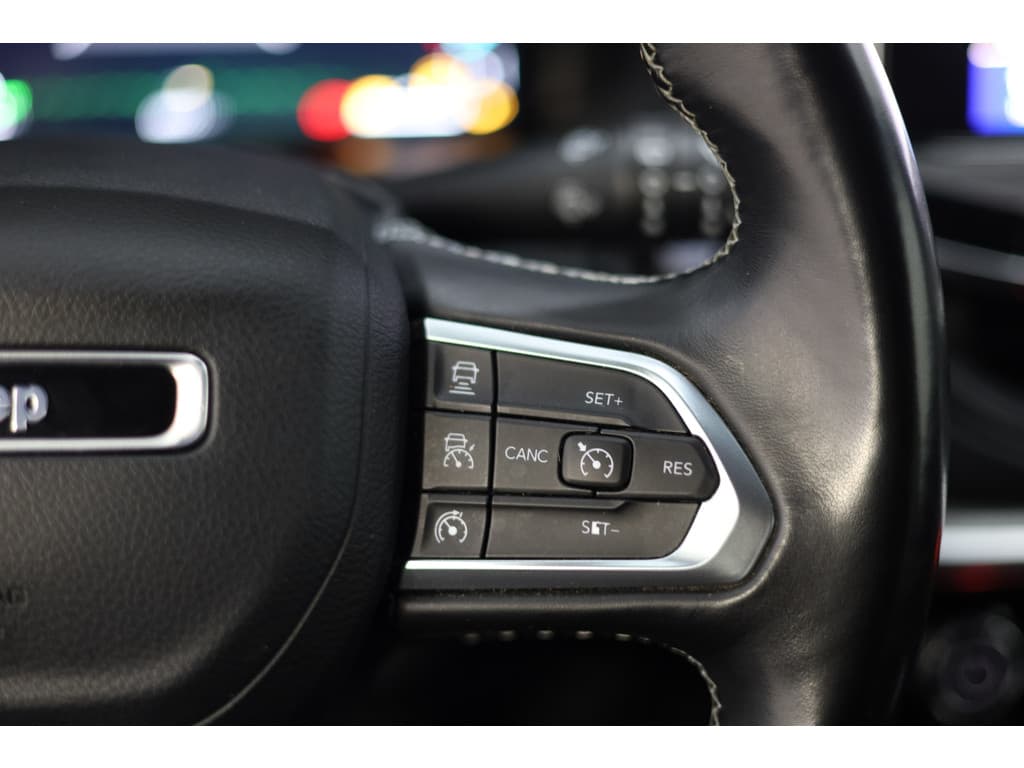 Jeep Compass 4xe 240 Plug-in Hybrid Electric S thumbnail 33