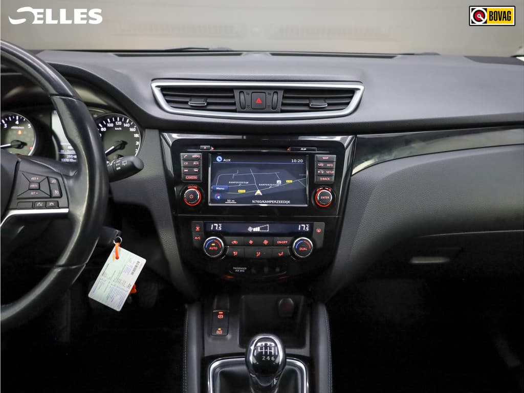 Nissan QASHQAI 1.2 N-Connecta thumbnail 9