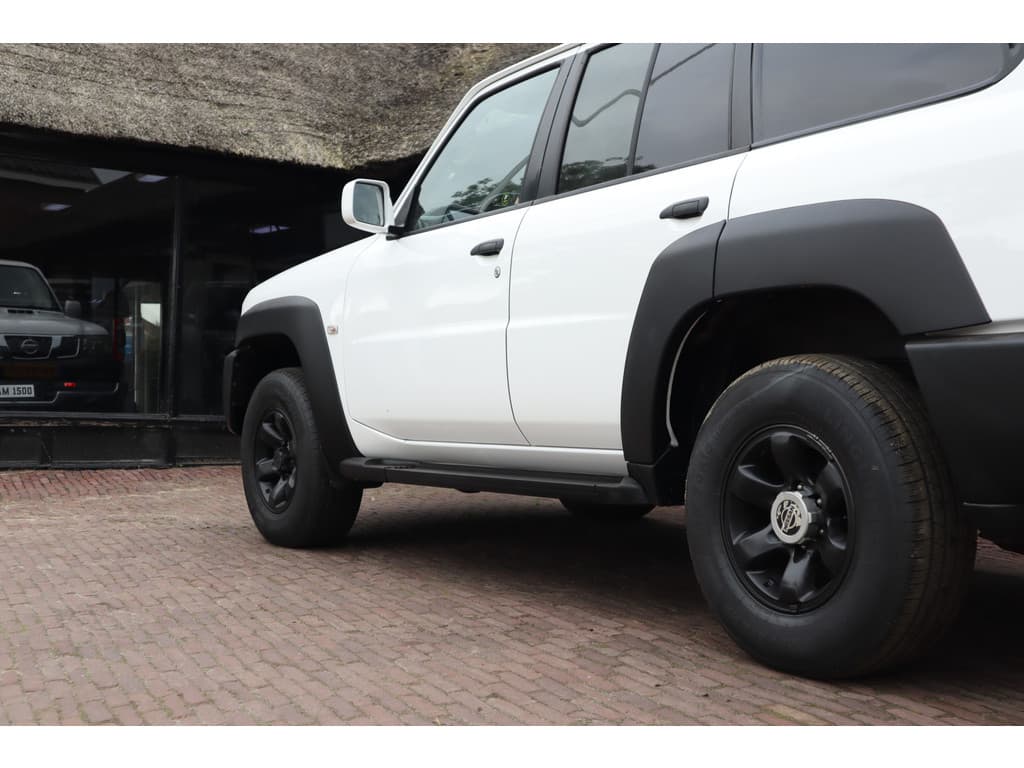 Nissan Patrol GR 3.0di Comfort thumbnail 23