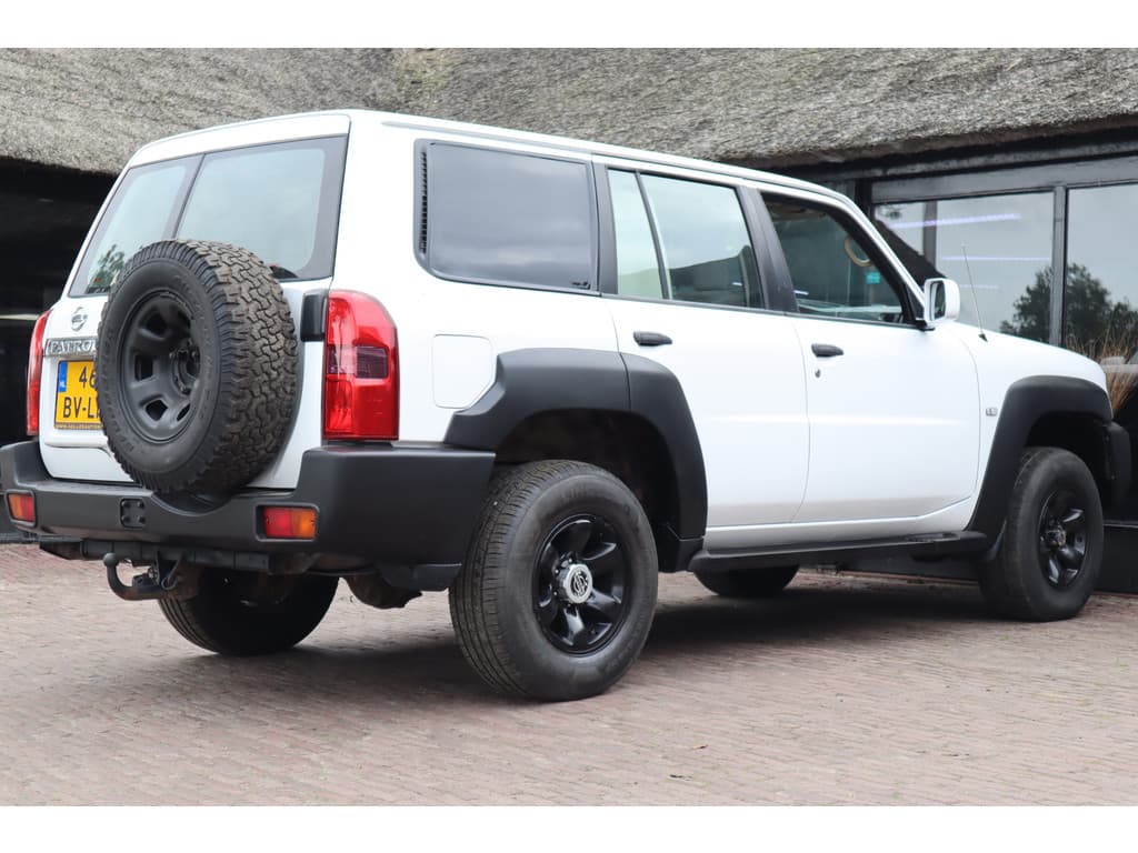 Nissan Patrol GR 3.0di Comfort thumbnail 24