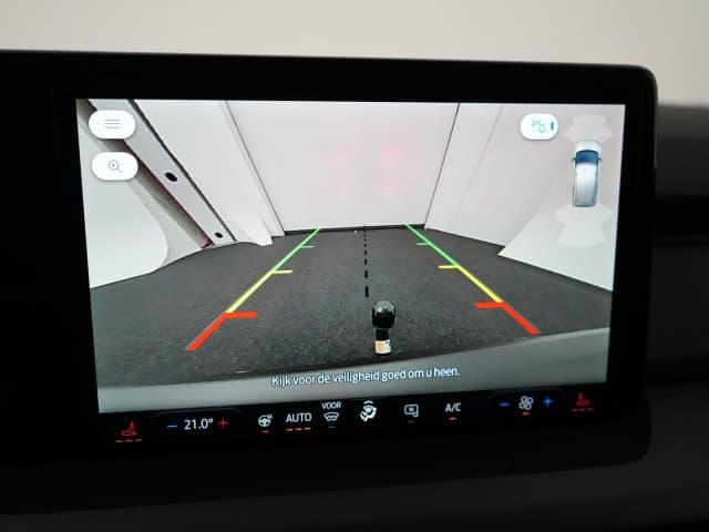 Ford E-Transit Courier Limited 44 kWh thumbnail 27