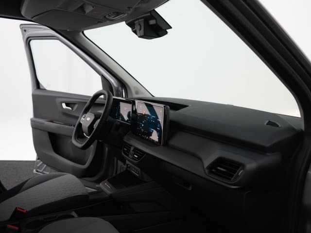 Ford E-Transit Courier Limited 44 kWh thumbnail 30