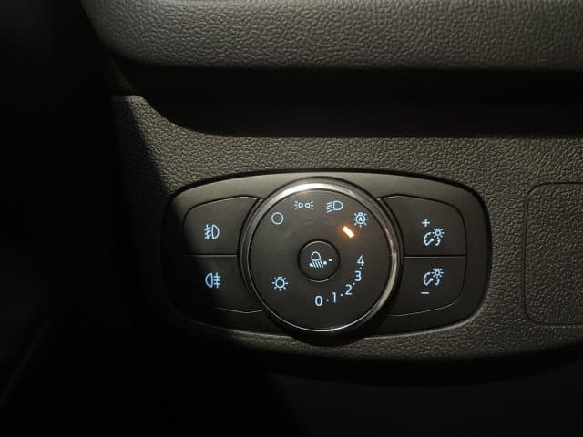 Ford Focus Wagon Ecoboost Hybrid 155 pk ST-line thumbnail 11