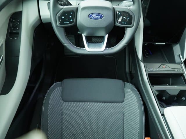 Ford Explorer Select Ext. Range RWD 77 kWh thumbnail 14