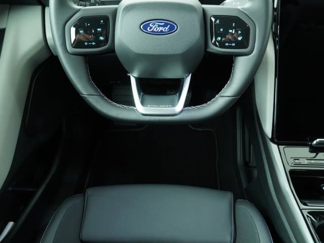 Ford Explorer Extended Range RWD 77 kWh thumbnail 13