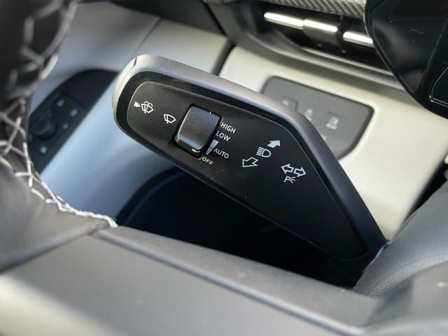 Ford Capri Ext Range RWD 77 kWh PREMIUM thumbnail 12