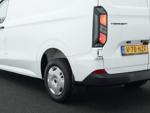 Ford Transit Custom 320 2.0 TDCI L1H1 Trend thumbnail 37