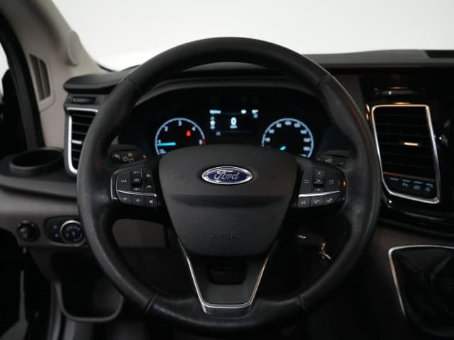 Ford Transit 350 L2H2 Limited 185 pk FWD thumbnail 9