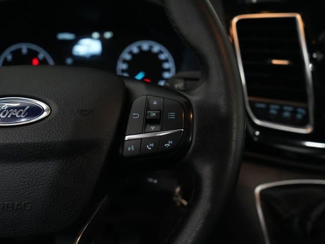 Ford Transit 350 L2H2 Limited 185 pk FWD thumbnail 11