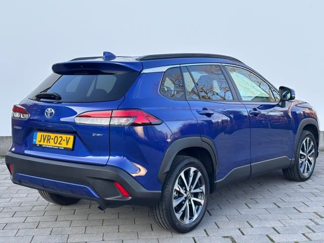 Toyota Corolla Cross Hybrid 140 Dynamic thumbnail 3