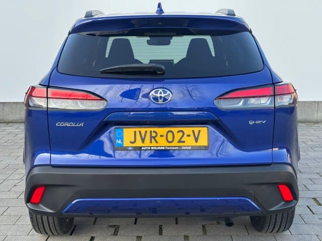 Toyota Corolla Cross Hybrid 140 Dynamic thumbnail 6