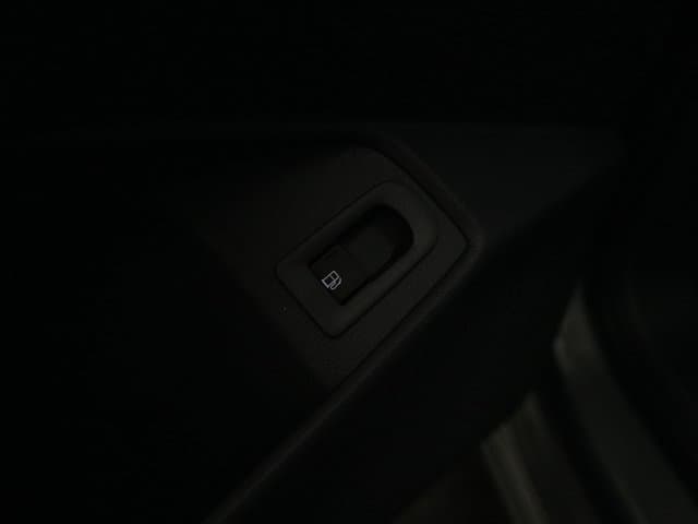 Ford Transit Connect 1.5 EcoBoost PHEV L2 Limited thumbnail 31