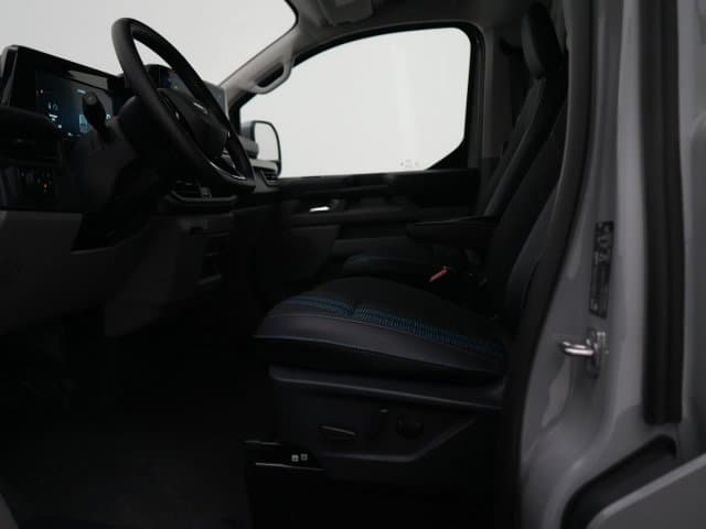 Ford Transit Custom 320 2.5 PHEV L2H1 Sport thumbnail 32