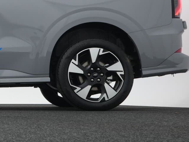 Ford Transit Custom 320 2.5 PHEV L2H1 Sport thumbnail 44