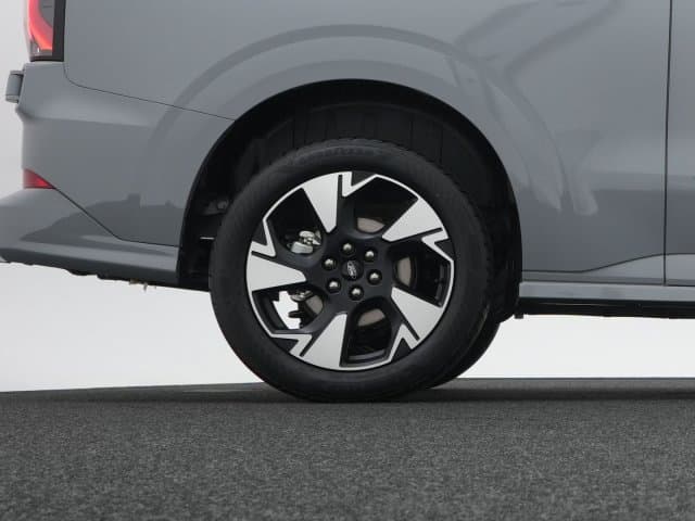 Ford Transit Custom 320 2.5 PHEV L2H1 Sport thumbnail 45