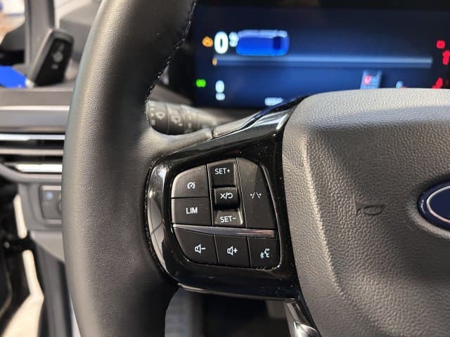 Ford Tourneo Custom Titanium X 340 2.5 PHEV 233 pk L2 9 persoons thumbnail 10