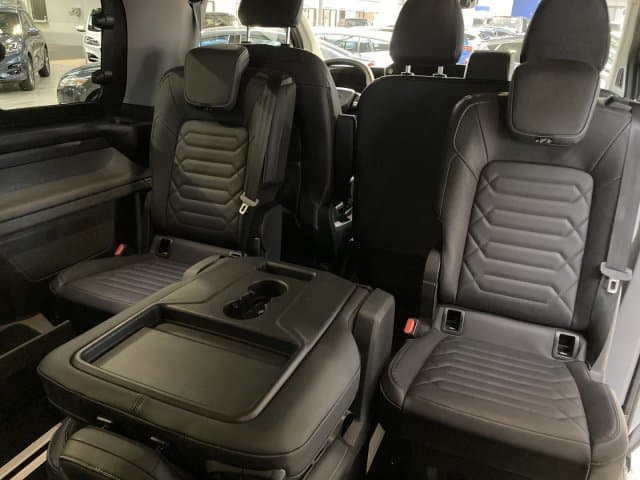 Ford Tourneo Custom Titanium X 340 2.5 PHEV 233 pk L2 9 persoons thumbnail 28