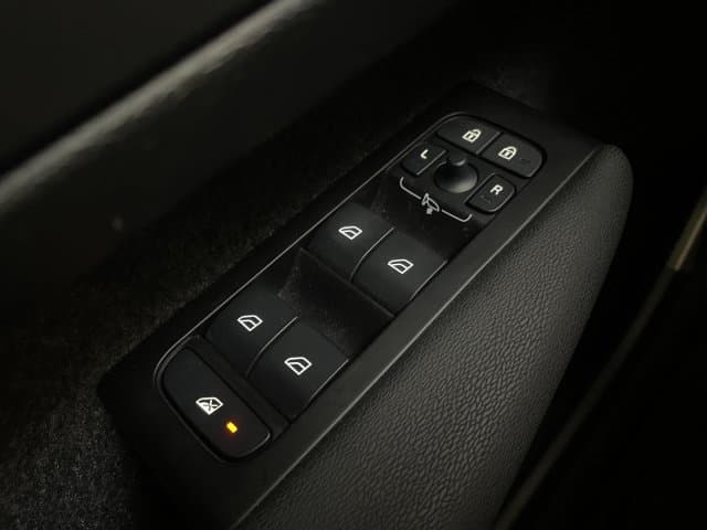 Volvo XC40 1.5 T4 211 pk Recharge Inscription thumbnail 8