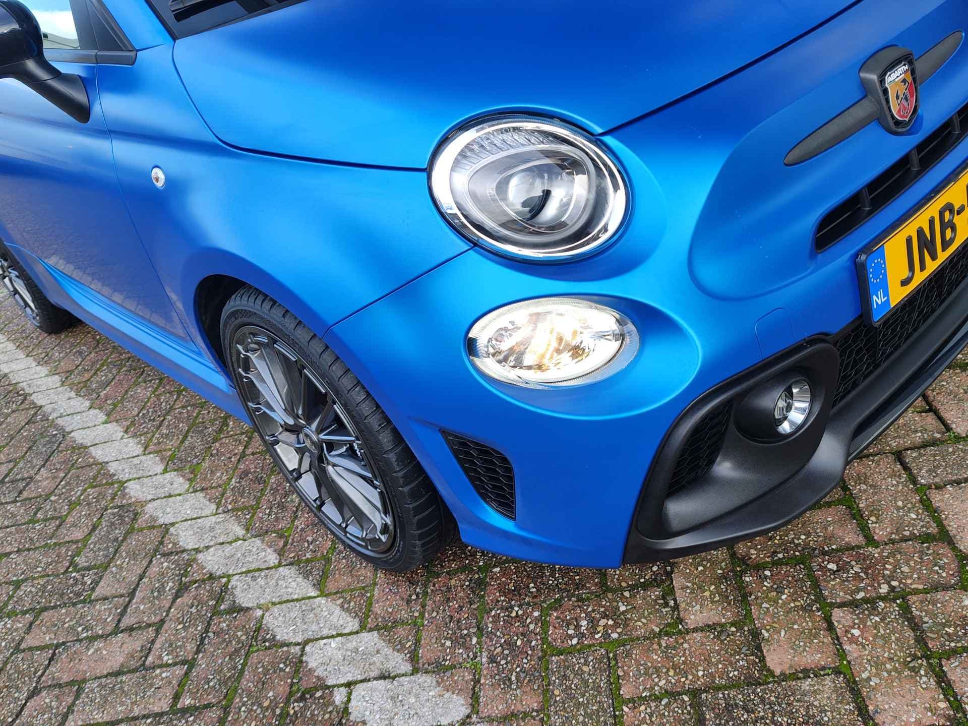 Abarth 695 1.4 T-JET 180PK thumbnail 35