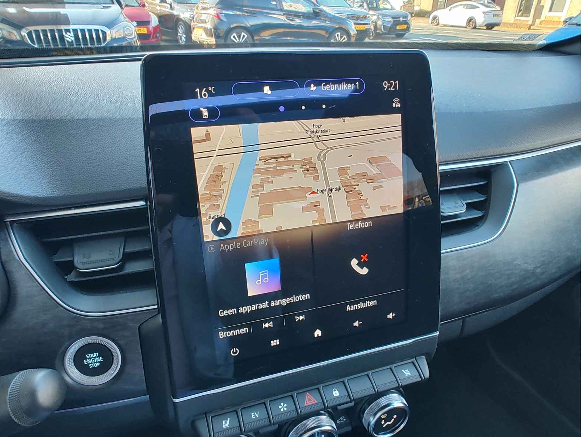 Renault Arkana 1.6 E-TECH FULL HYBRID 145 ESPRIT ALPINE AUT. thumbnail 16