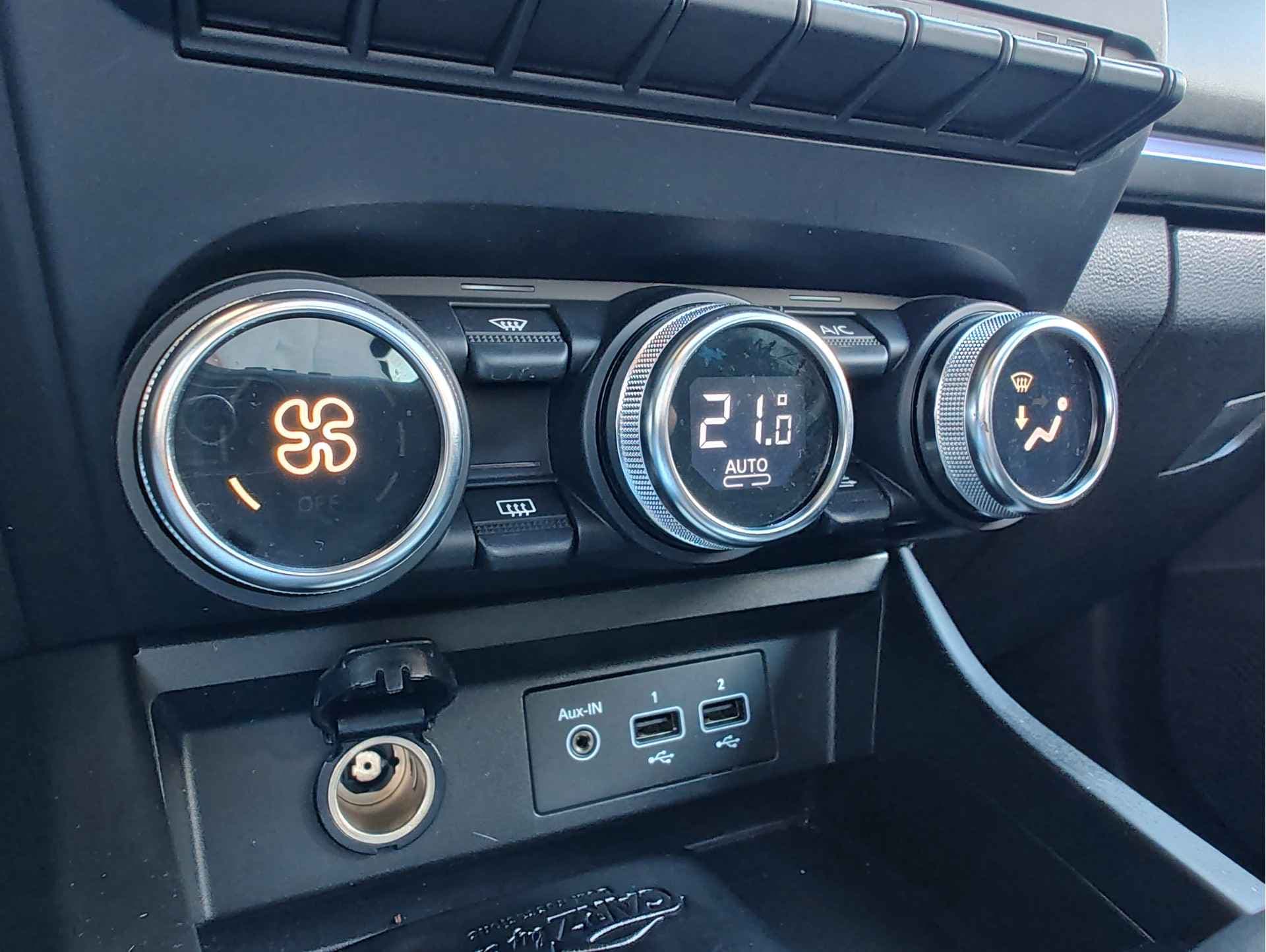 Renault Arkana 1.6 E-TECH FULL HYBRID 145 ESPRIT ALPINE AUT. thumbnail 18