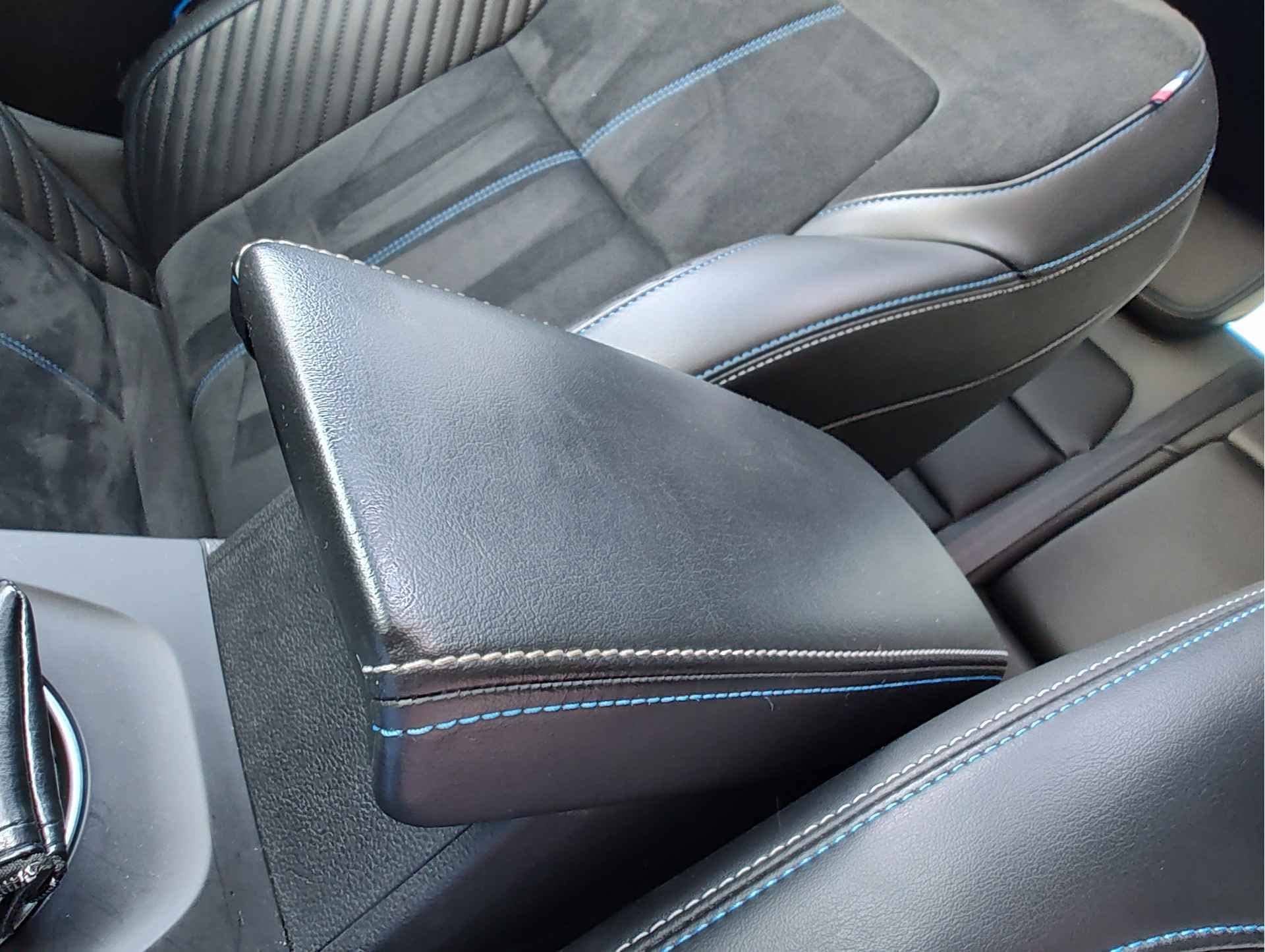 Renault Arkana 1.6 E-TECH FULL HYBRID 145 ESPRIT ALPINE AUT. thumbnail 22