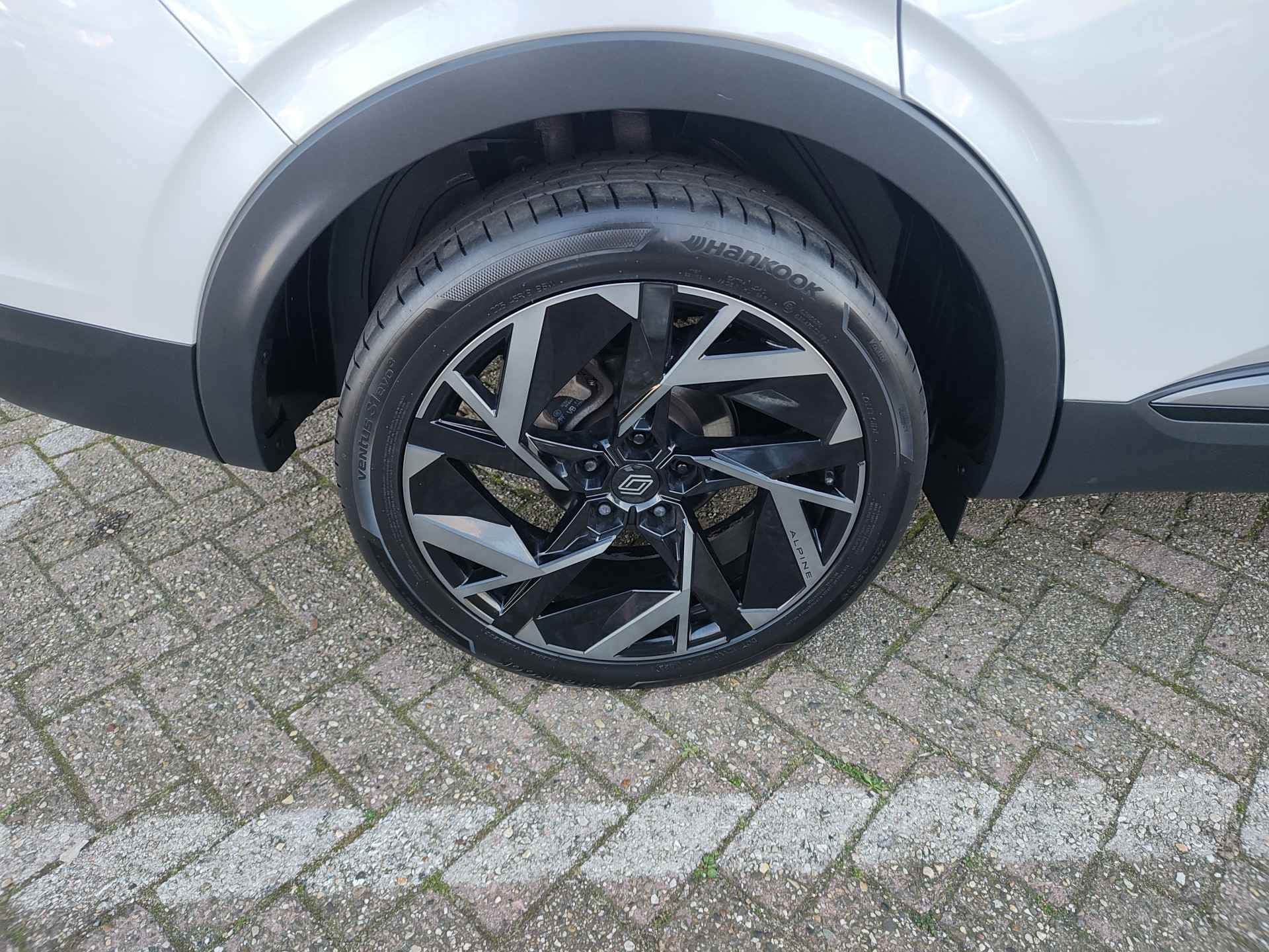 Renault Arkana 1.6 E-TECH FULL HYBRID 145 ESPRIT ALPINE AUT. thumbnail 37