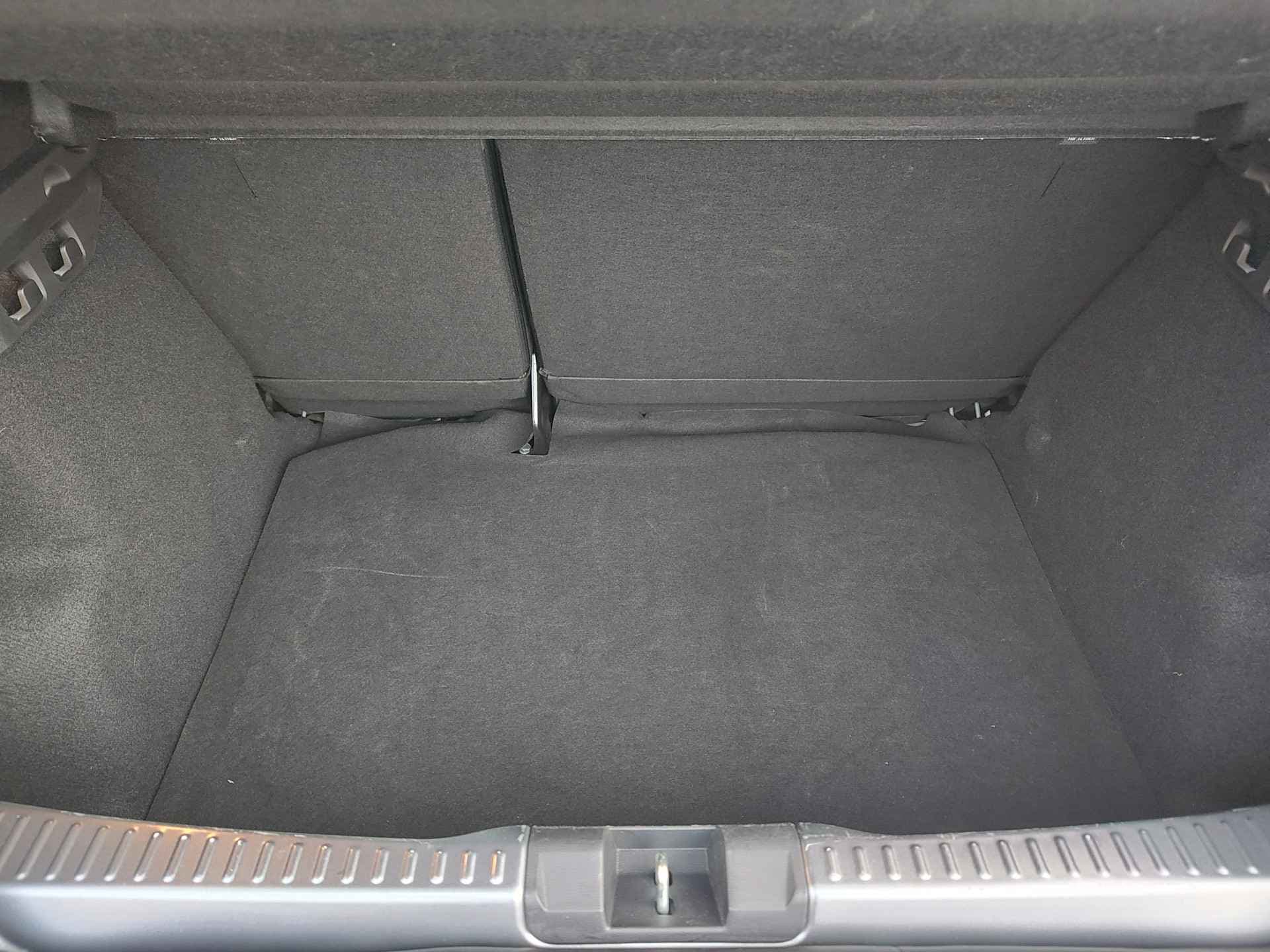 Dacia Sandero 1.0 TCE 90 EXPRESSION AUTOMAAT thumbnail 11