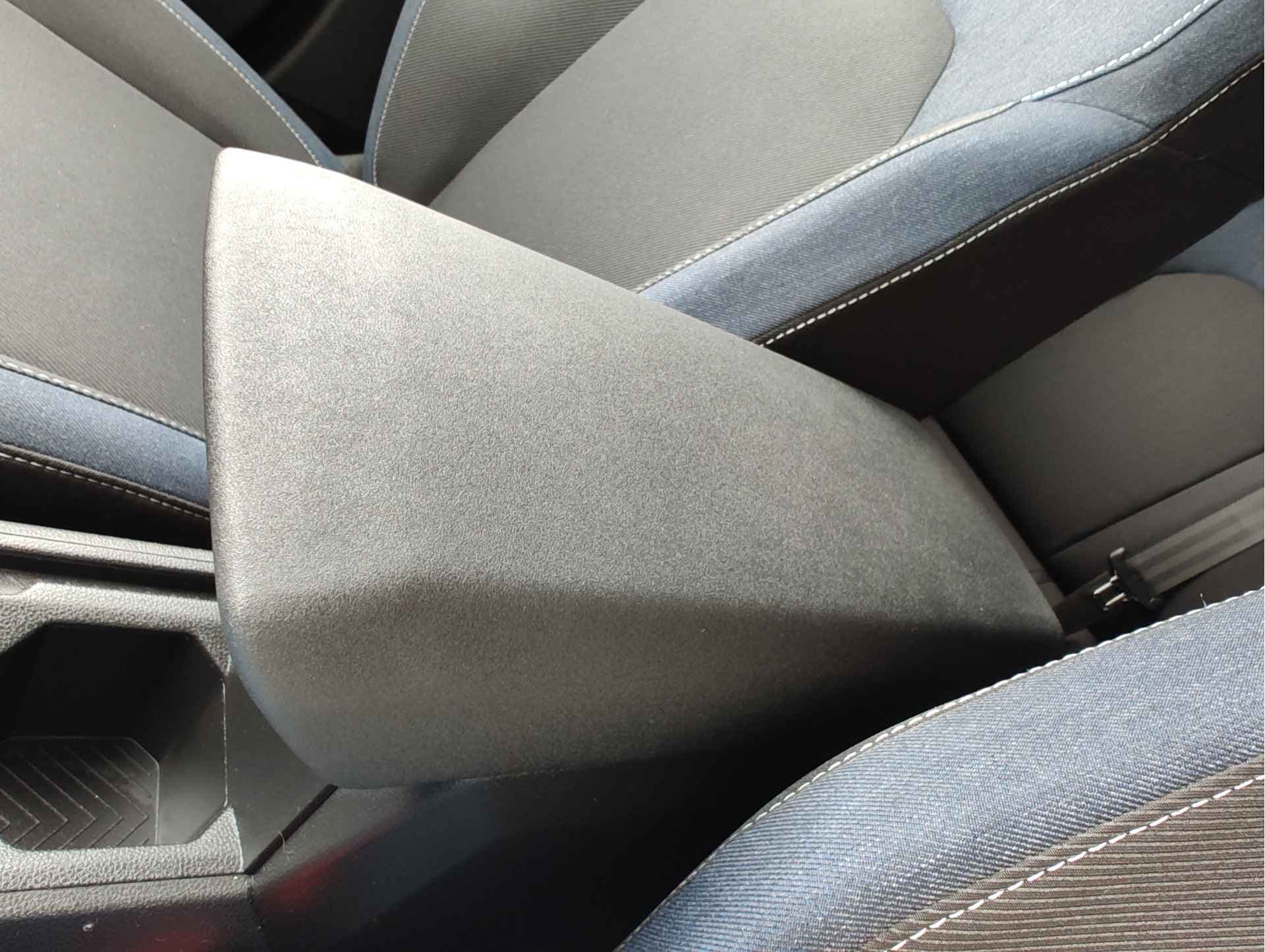 Dacia Duster 1.6 HYBRID 140 JOURNEY AUT. thumbnail 22