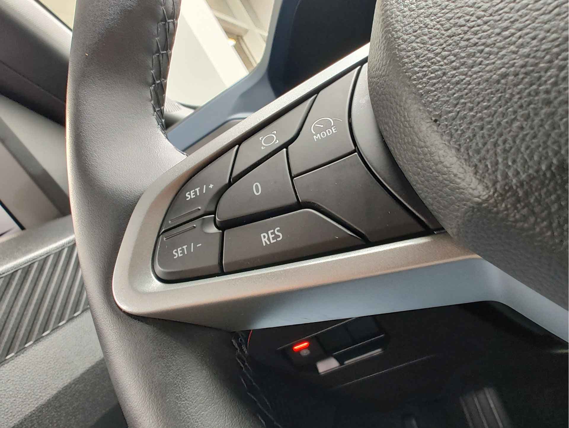 Dacia Duster 1.6 HYBRID 140 JOURNEY AUT. thumbnail 25