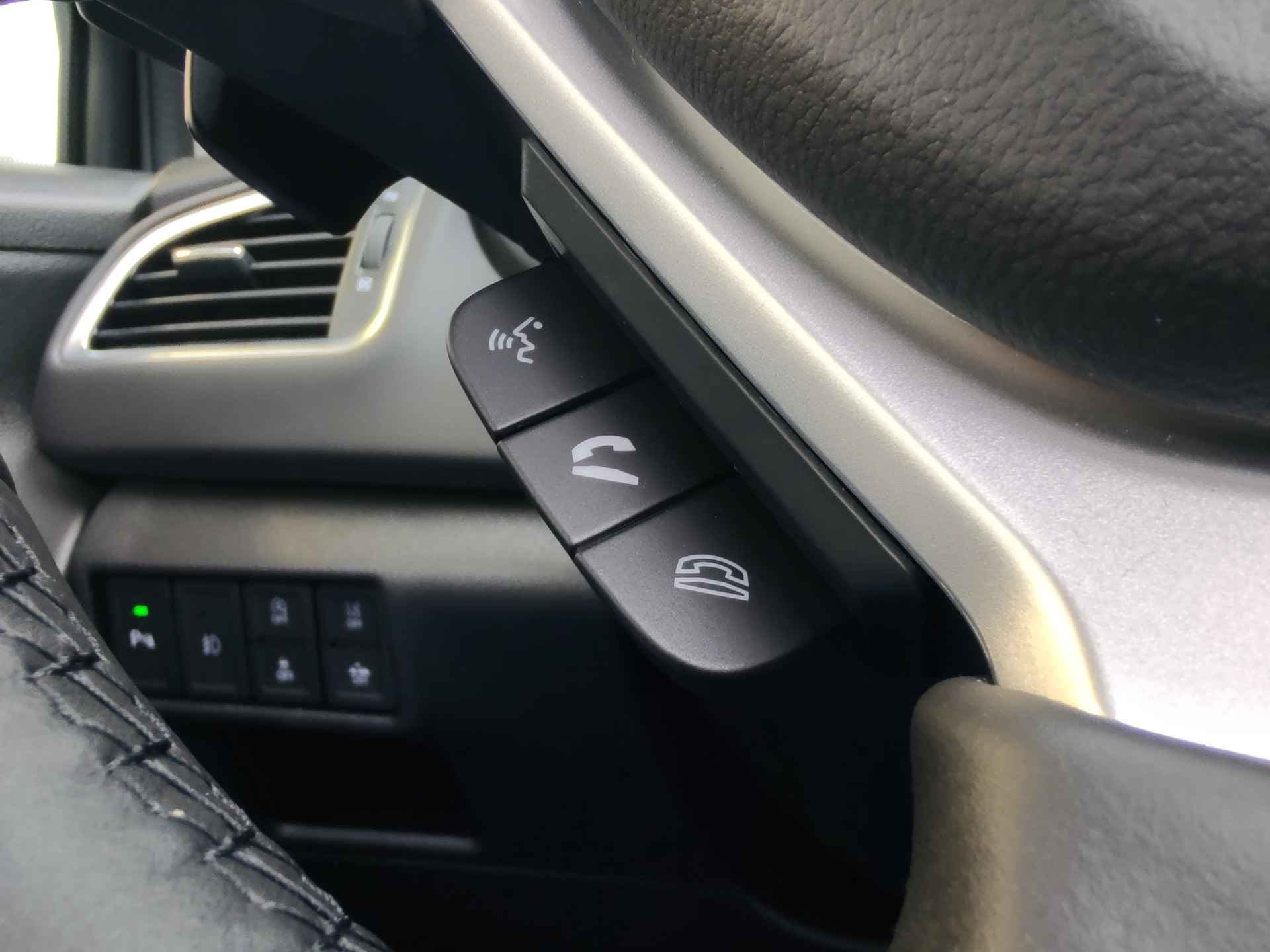 Suzuki S-Cross 1.4 BOOSTERJET STYLE SMART HYBRID AUTOMAAT thumbnail 22