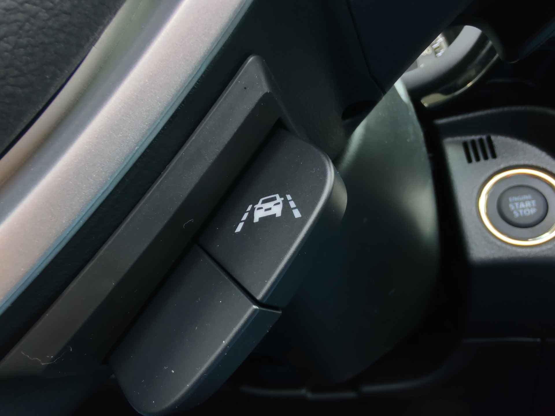 Suzuki S-Cross 1.4 BOOSTERJET STYLE SMART HYBRID AUTOMAAT thumbnail 23