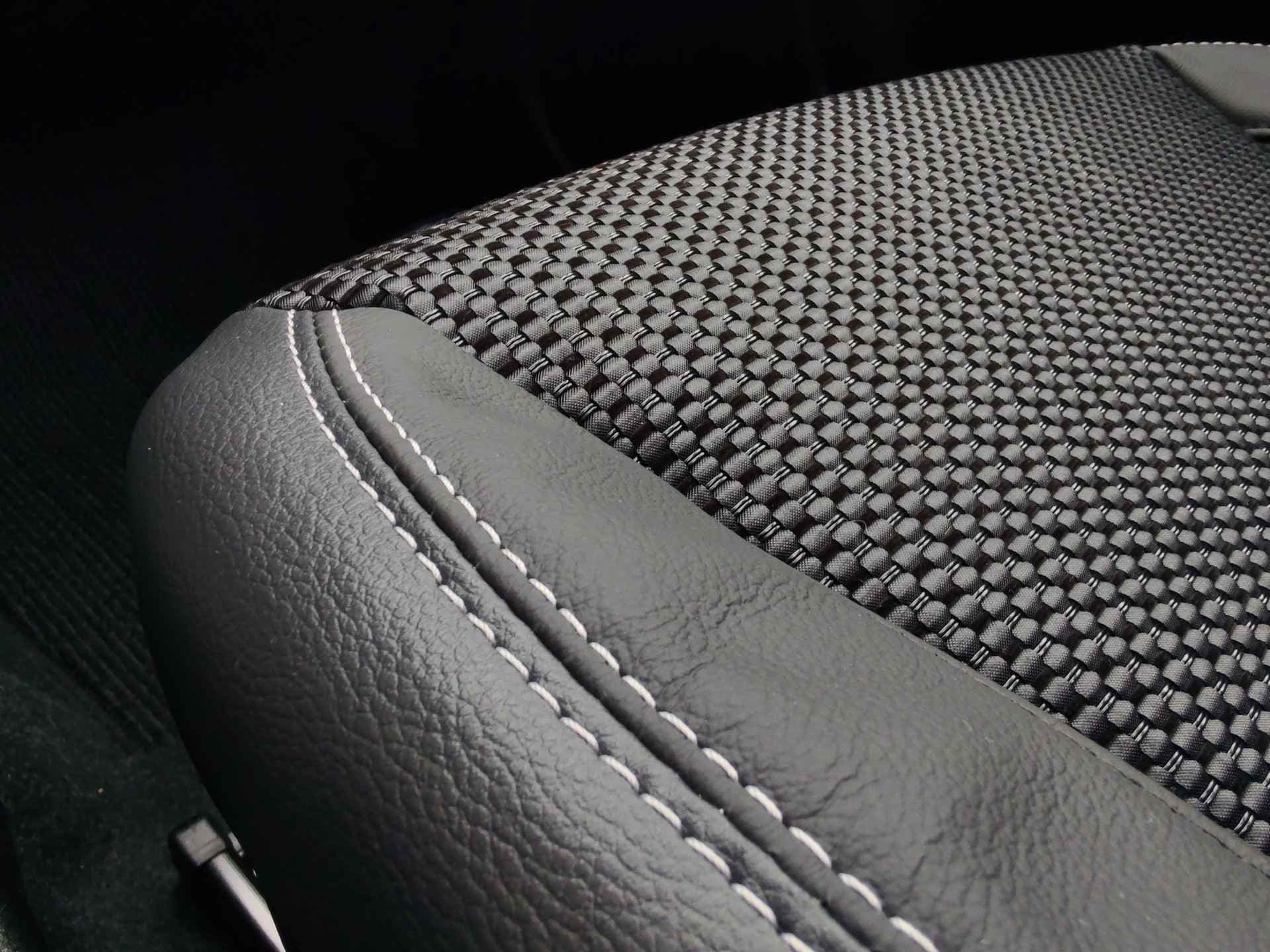 Suzuki S-Cross 1.4 BOOSTERJET STYLE SMART HYBRID AUTOMAAT thumbnail 32