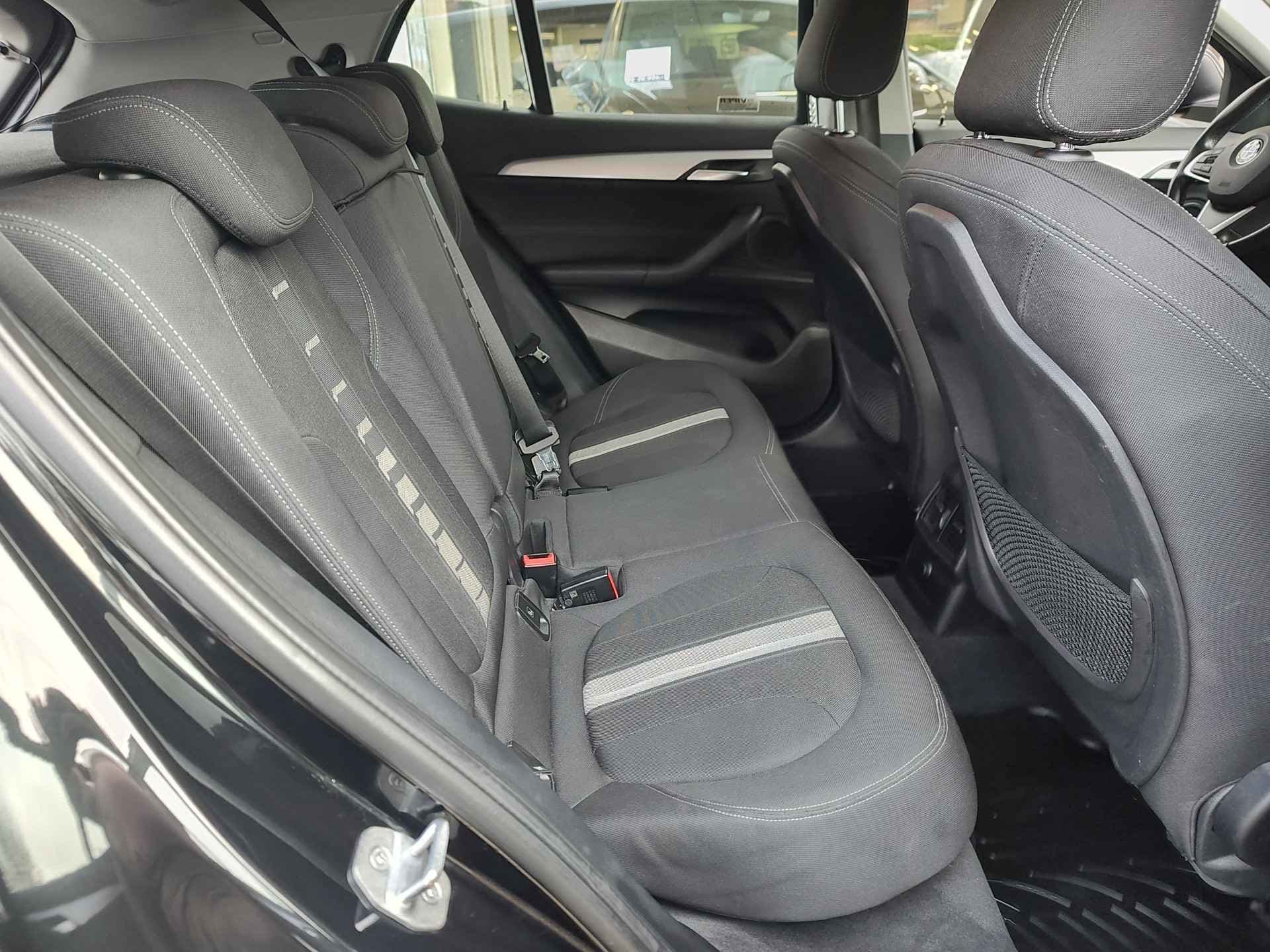 BMW X2 xDRIVE20i EXECUTIVE AUTOMAAT thumbnail 10