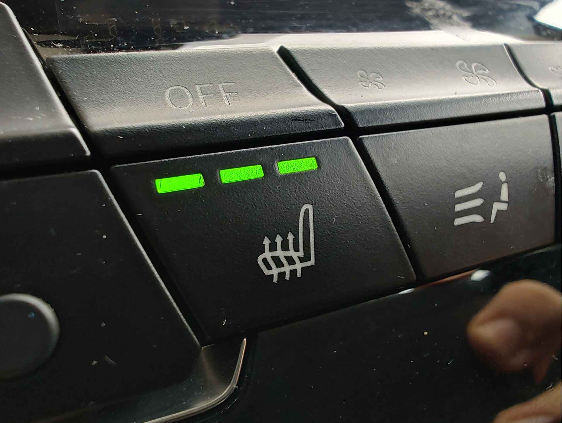 BMW X2 xDRIVE20i EXECUTIVE AUTOMAAT thumbnail 18