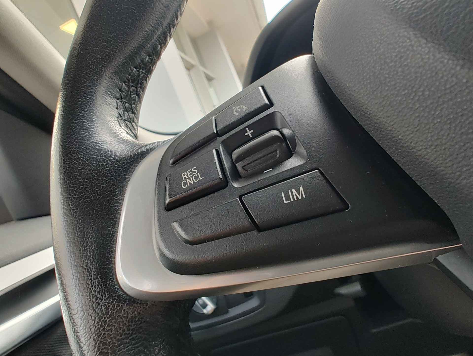 BMW X2 xDRIVE20i EXECUTIVE AUTOMAAT thumbnail 25