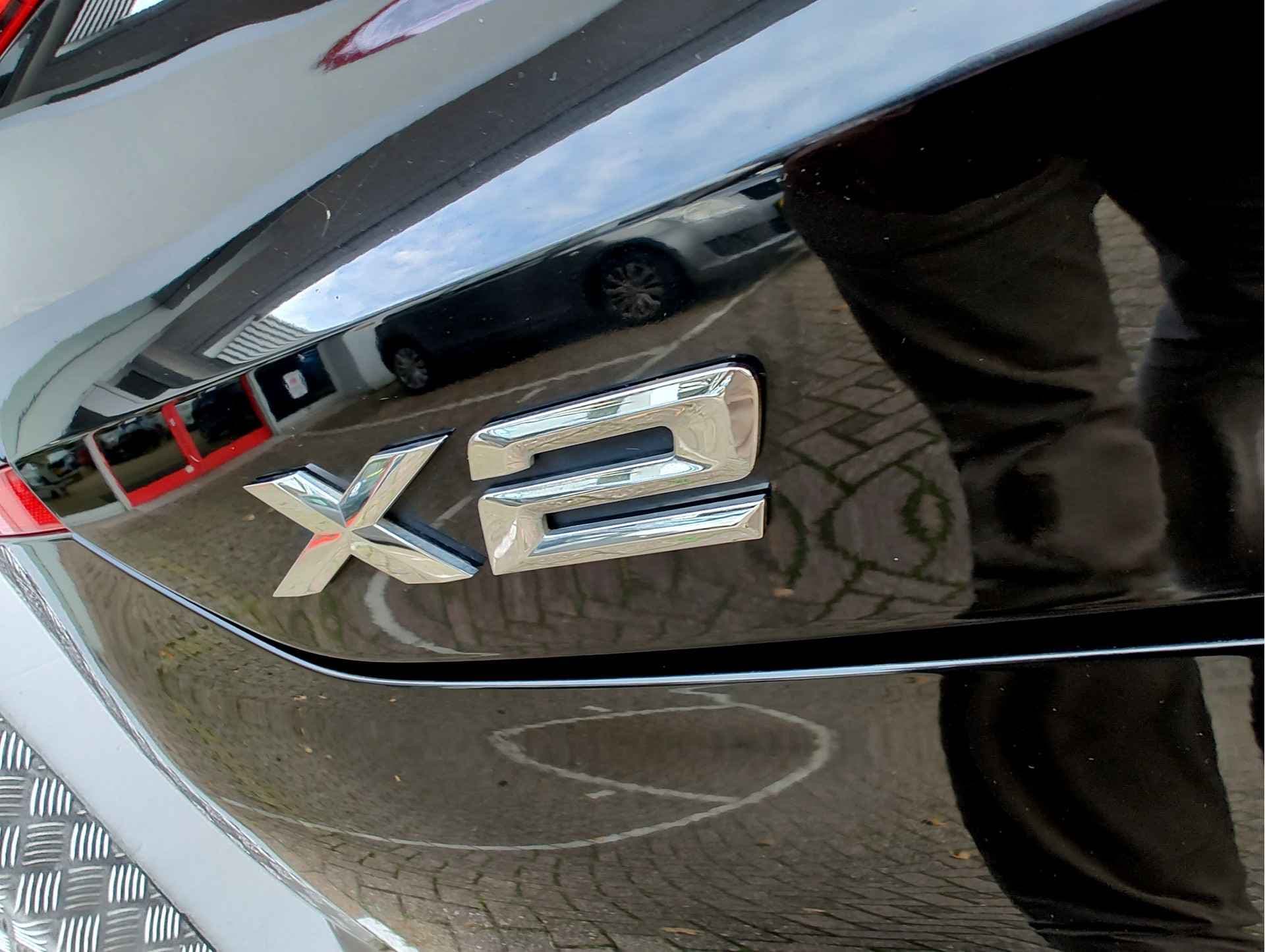 BMW X2 xDRIVE20i EXECUTIVE AUTOMAAT thumbnail 32