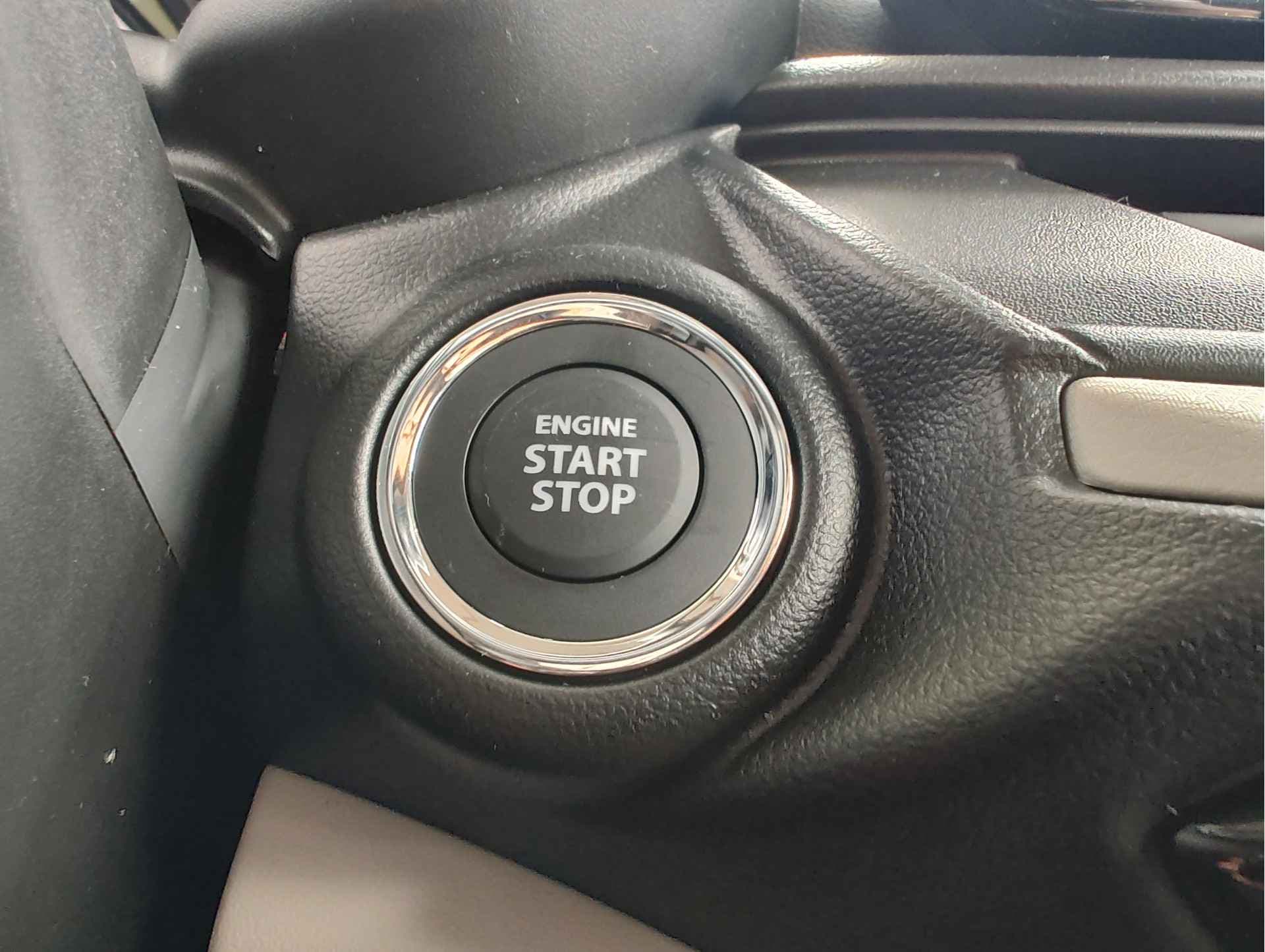 Suzuki Swift 1.2 SELECT SMART HYBRID thumbnail 18