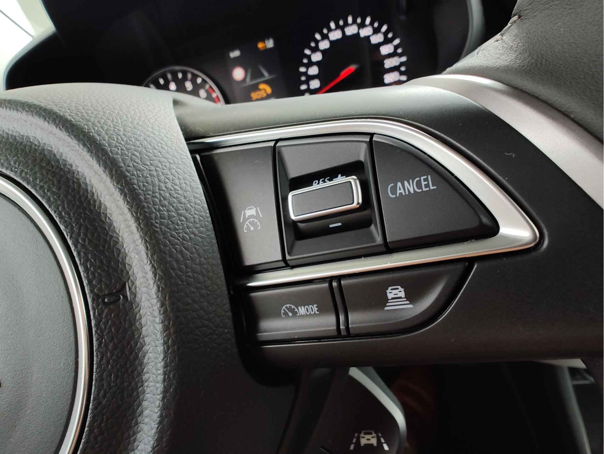 Suzuki Swift 1.2 SELECT SMART HYBRID thumbnail 19