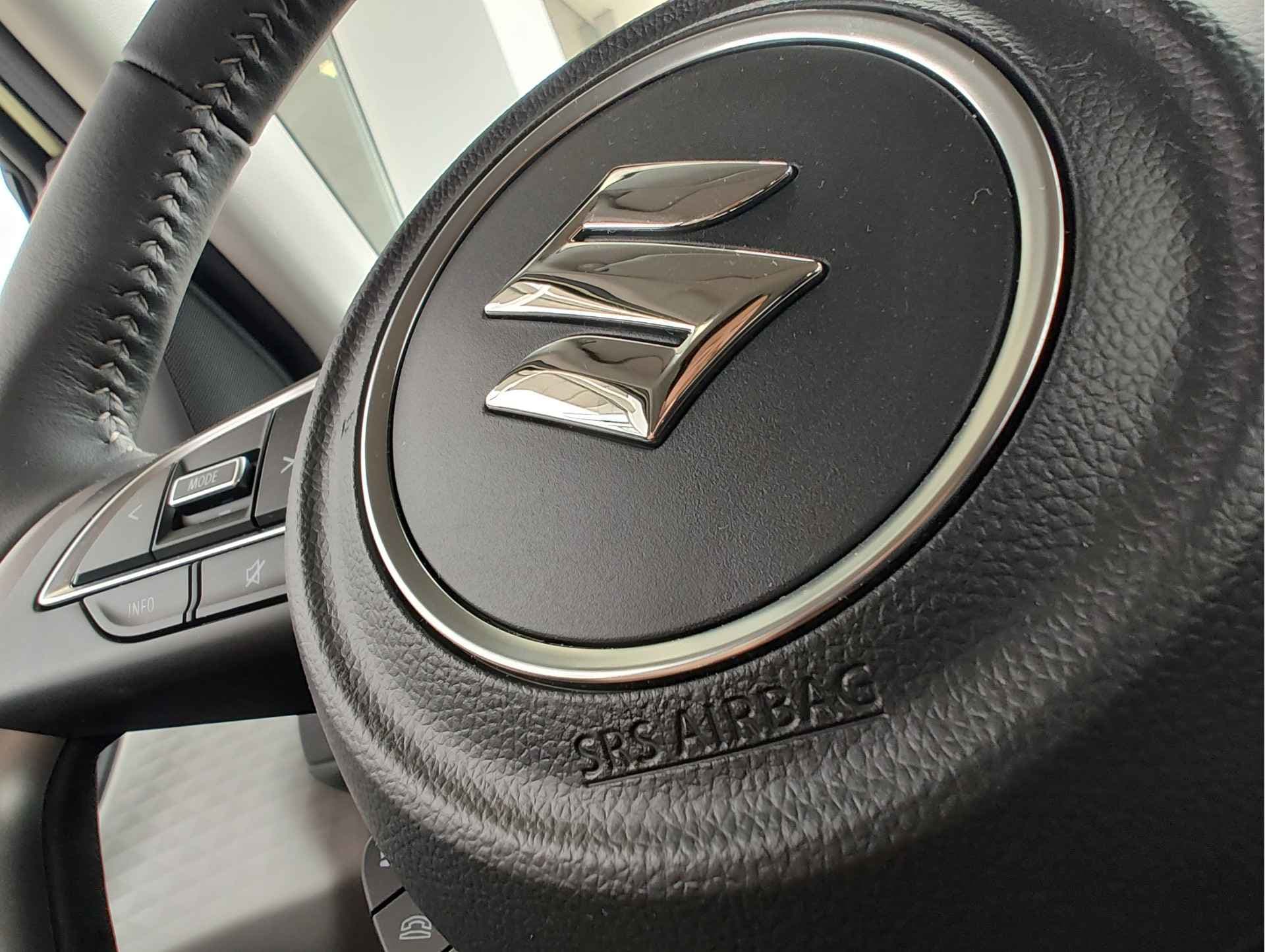 Suzuki Swift 1.2 SELECT SMART HYBRID thumbnail 21