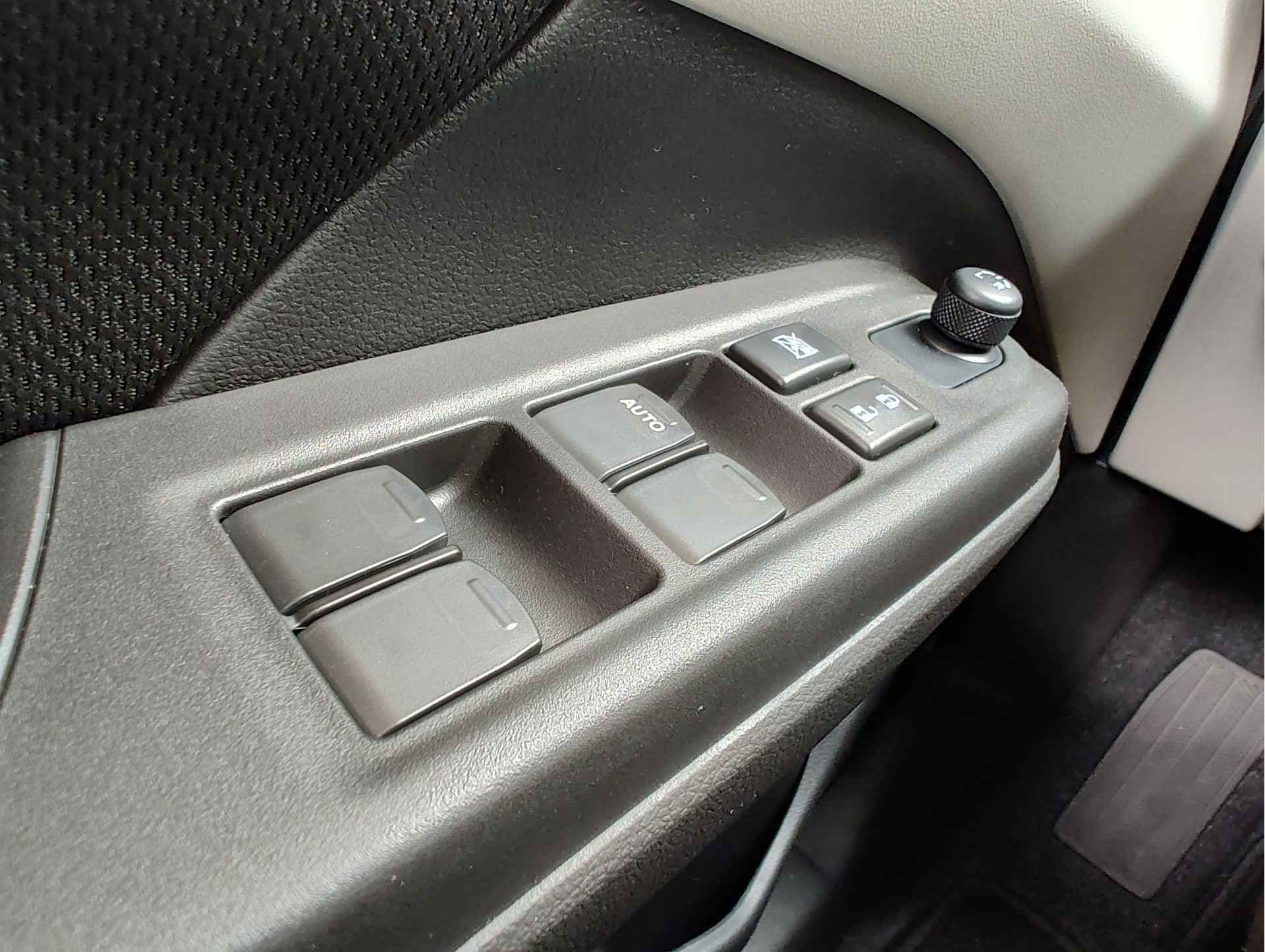 Suzuki Swift 1.2 SELECT SMART HYBRID thumbnail 24