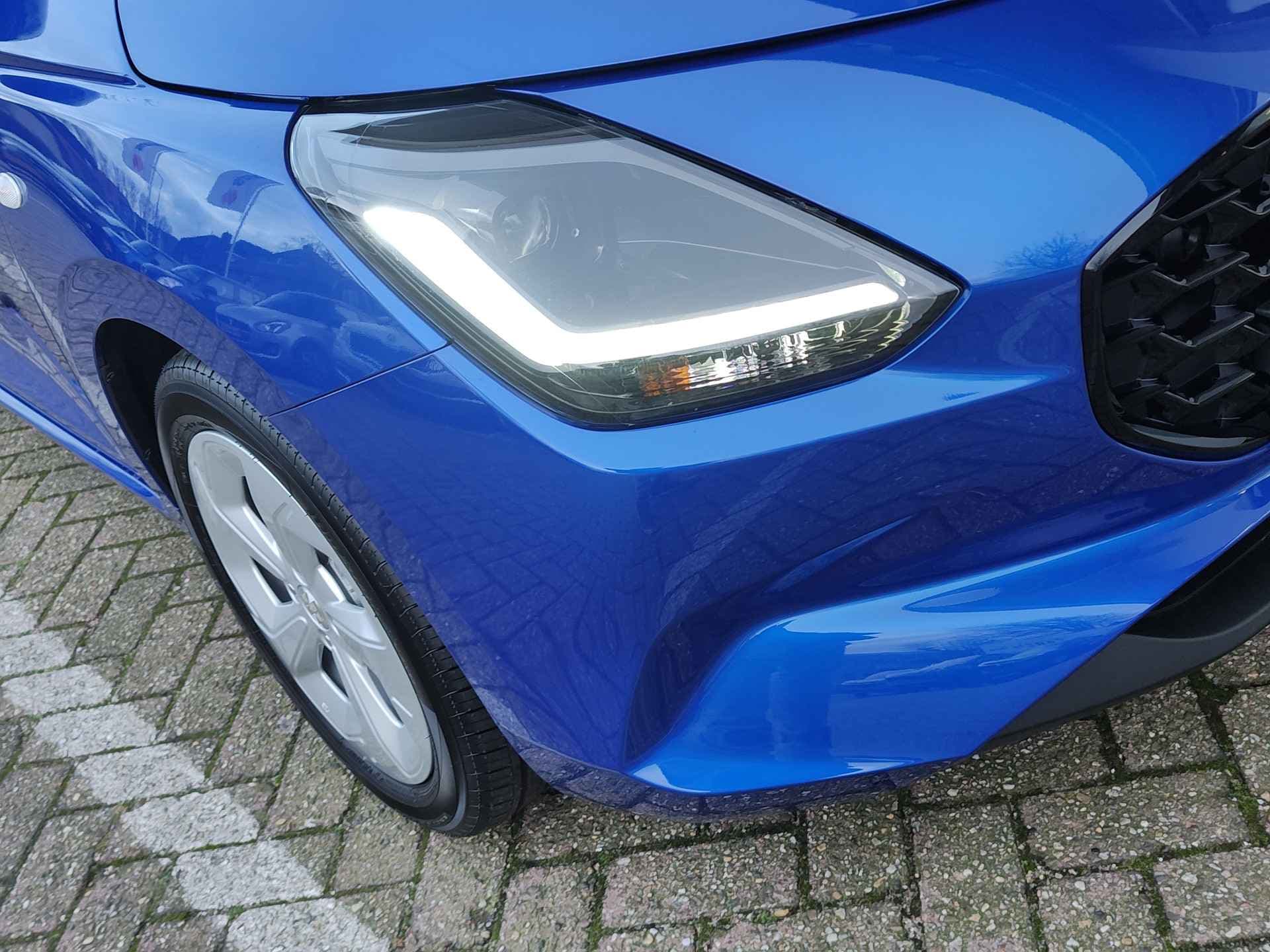 Suzuki Swift 1.2 SELECT SMART HYBRID thumbnail 34